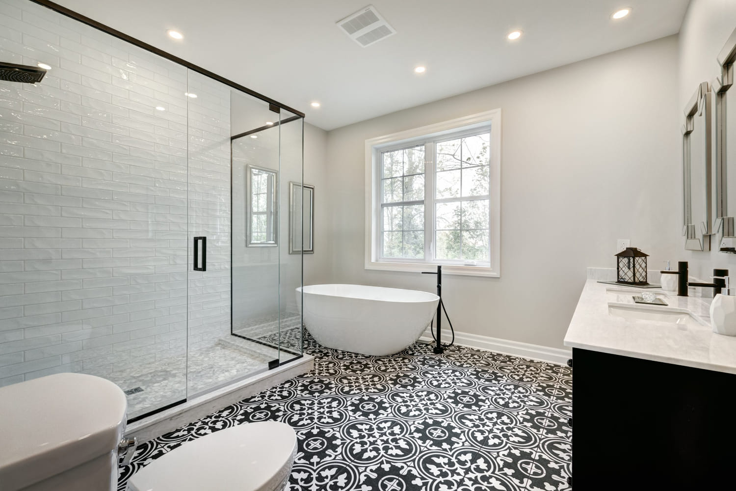 Bathroom Remodeling pros